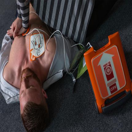 Defibrillator - St John G5 Fully Automatic with CPR Feedback | St John  Ambulance SA